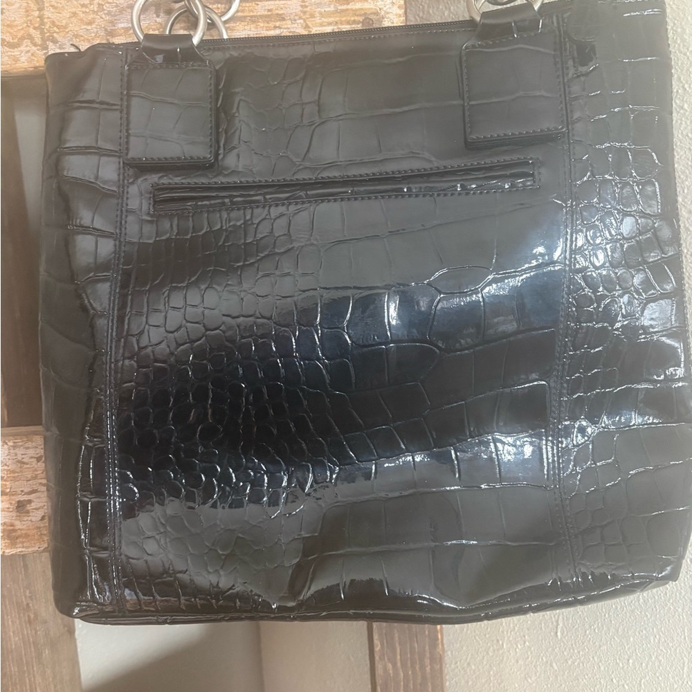 Liz Claiborne Black Croc Embossed Tote shoulder bag - Picture 4 of 9
